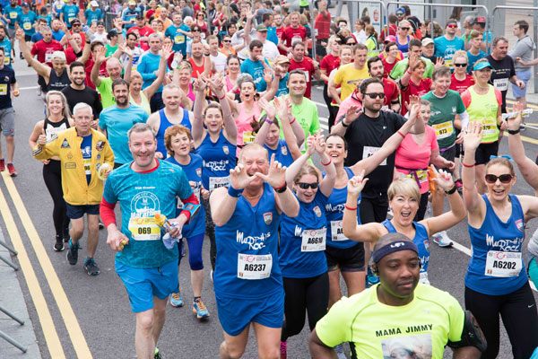 	Sanctuary-Runners_Cork-City-Marathon-on-Shakey-Bridge_opt
