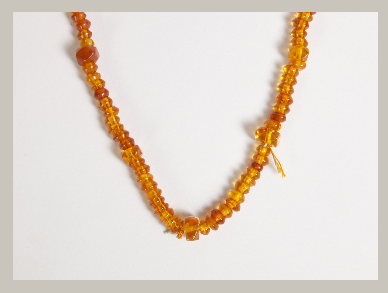 Paternoster-Beads-Necklace-Amber-Grand-Parade-02