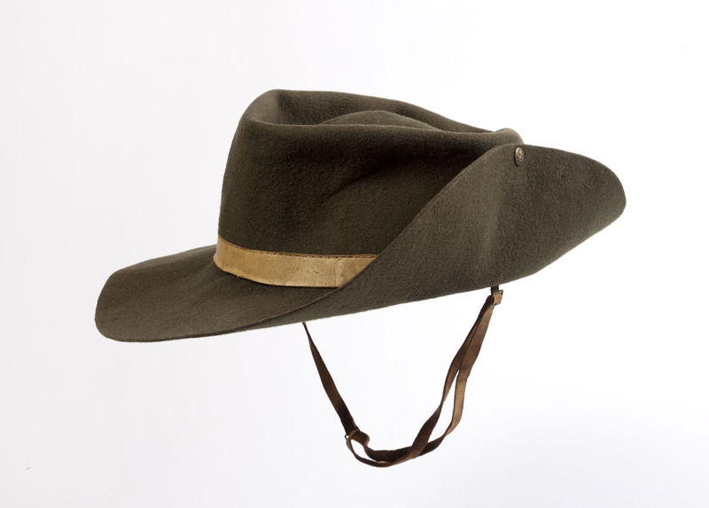 Terence-MacSwineys-Irish-Volunteers-hat