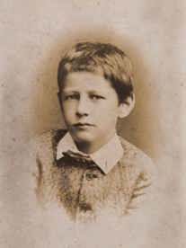 1955.4.10-D7.2-Photo-As-a-Boy-Terence--MacSwiney-40-x-25-cm 1955.4.10-D7.2-Photo-As-a-Boy-Terence--MacSwiney-40-x-25-cm