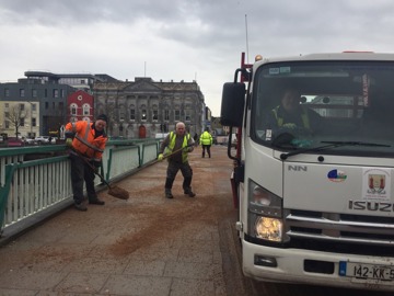 Gritting-Parnell-Bridge