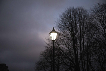 Evening-Echo-lamp-Shalom-Park