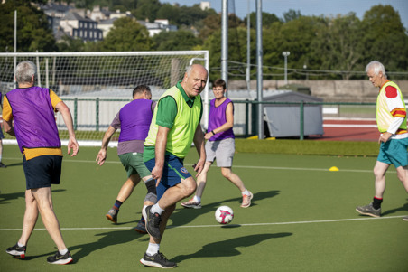 Walking-Soccer-Launch