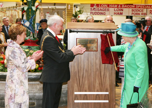 Unveiling-of-Plaque_