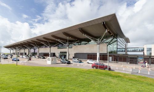 Image of front of Cork Import from the outside